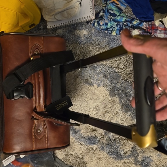 Suitcase - Picture 3 of 8